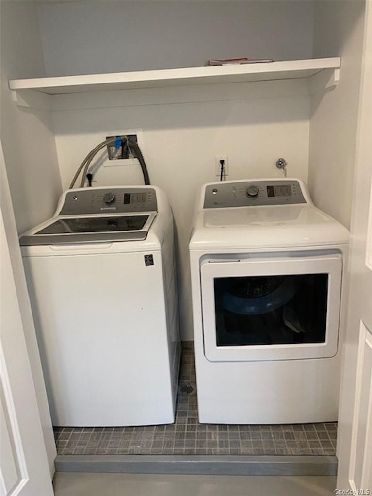 165/167 E Main Street, Unit 2A photo 21
