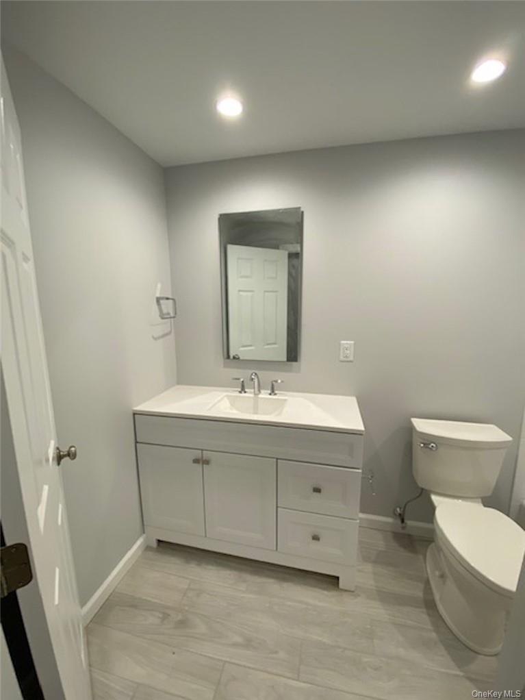 165/167 E Main Street, Unit 2A photo 11