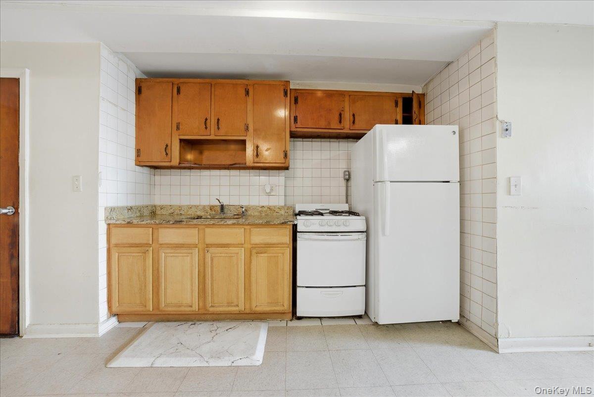 4425 Richardson Avenue – For Sale photo 25