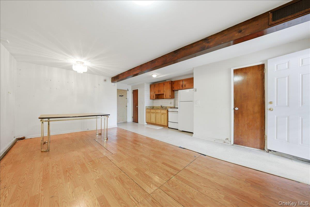 4425 Richardson Avenue – For Sale photo 24