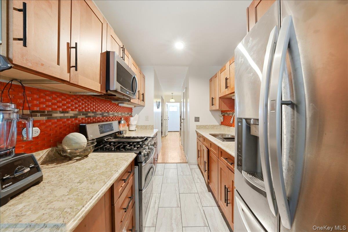 4425 Richardson Avenue – For Sale photo 13