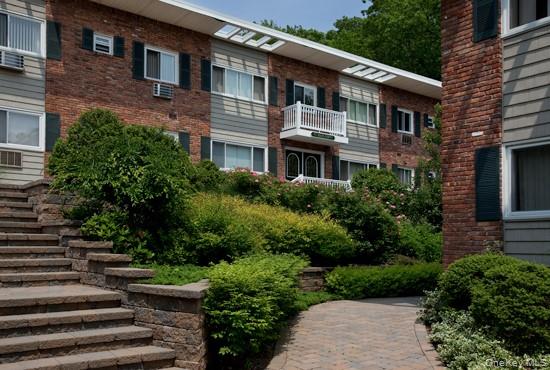 425 Main Street, Unit 425-C photo 2