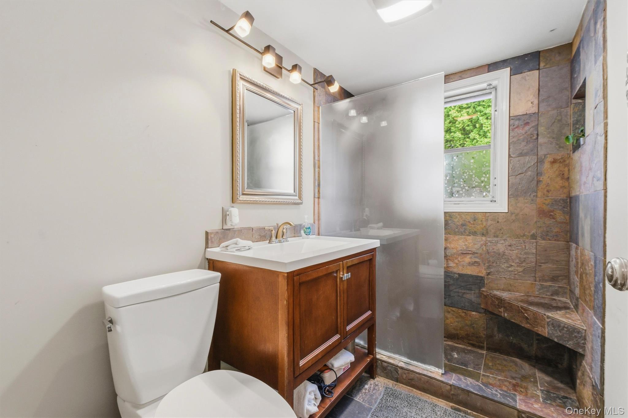 24 Tamarack Road – For Sale photo 15