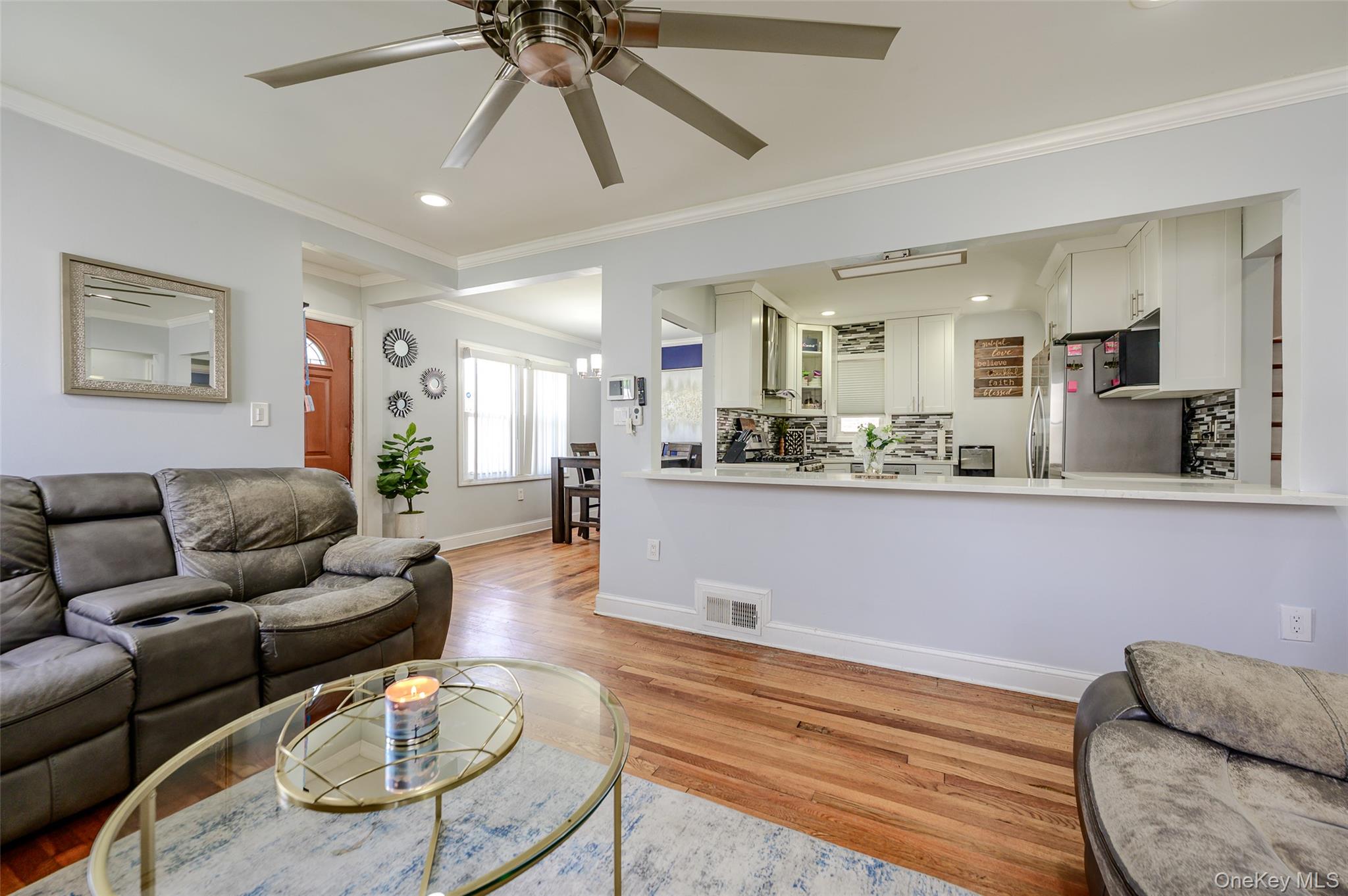 58 N Montgomery Street – For Sale photo 3