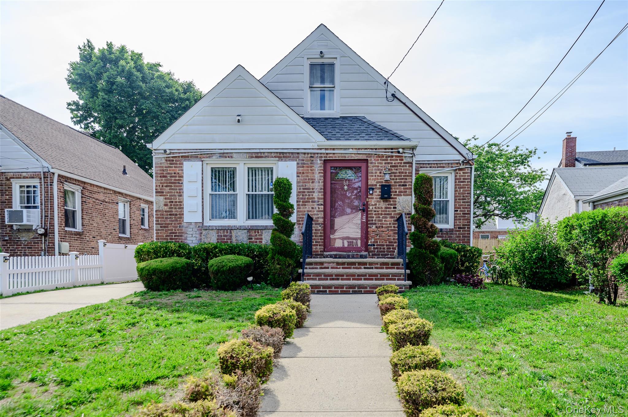58 N Montgomery Street – For Sale