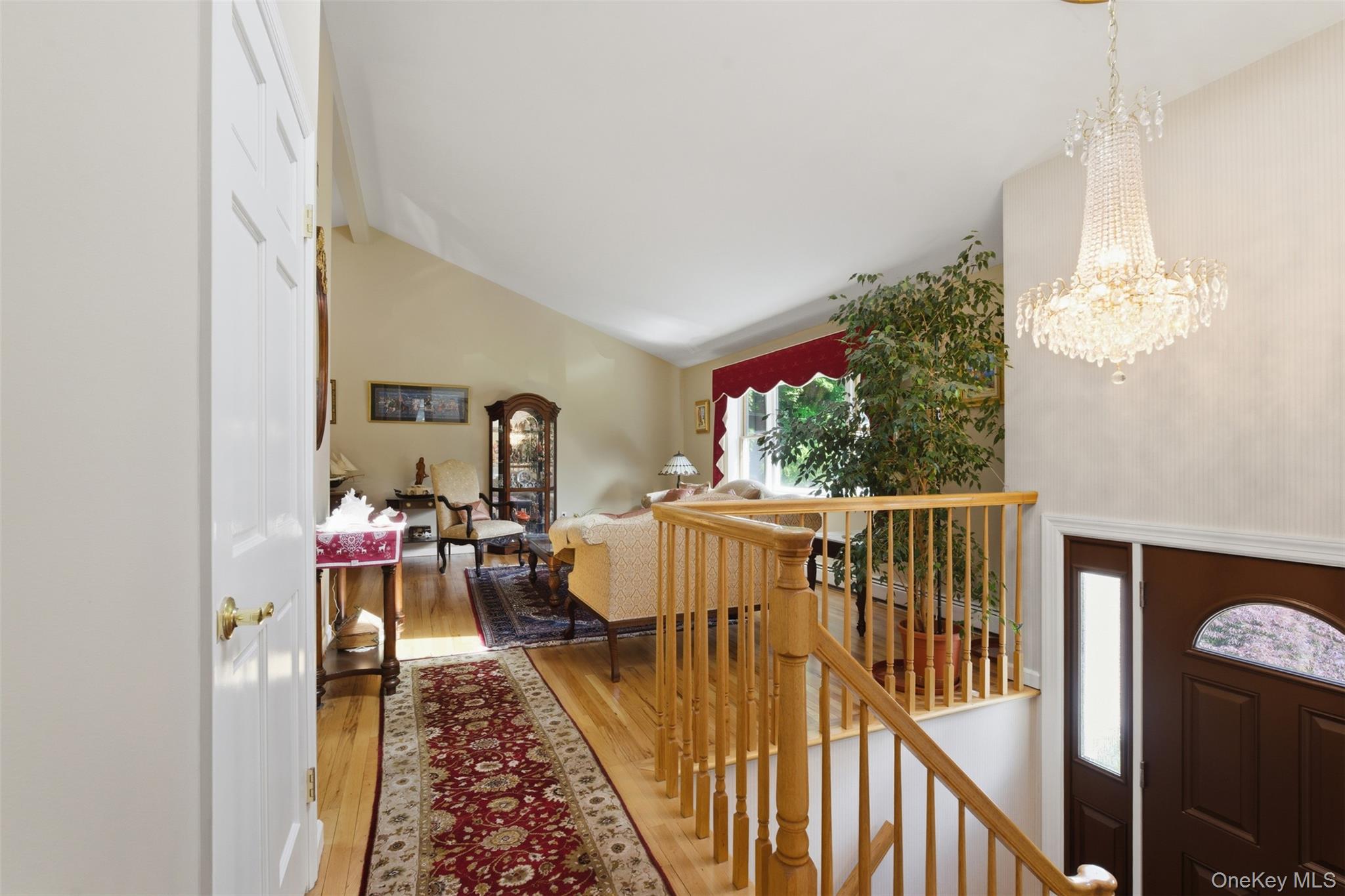 14 Central Avenue – For Sale photo 5