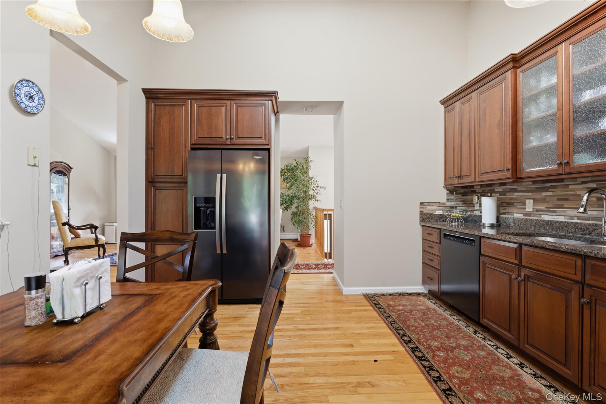 14 Central Avenue – For Sale photo 15