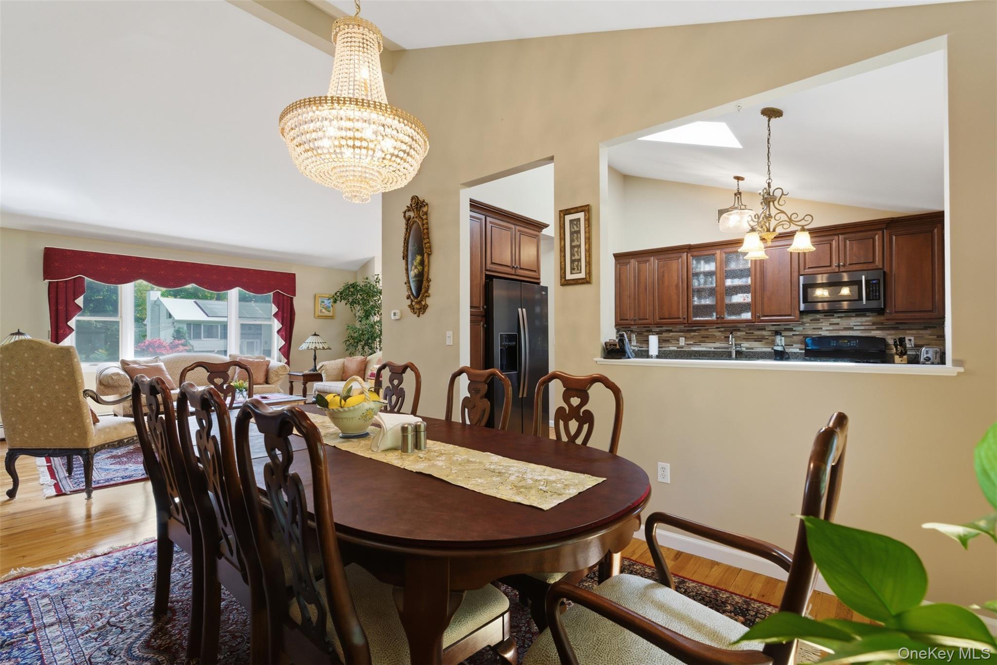 14 Central Avenue – For Sale photo 11