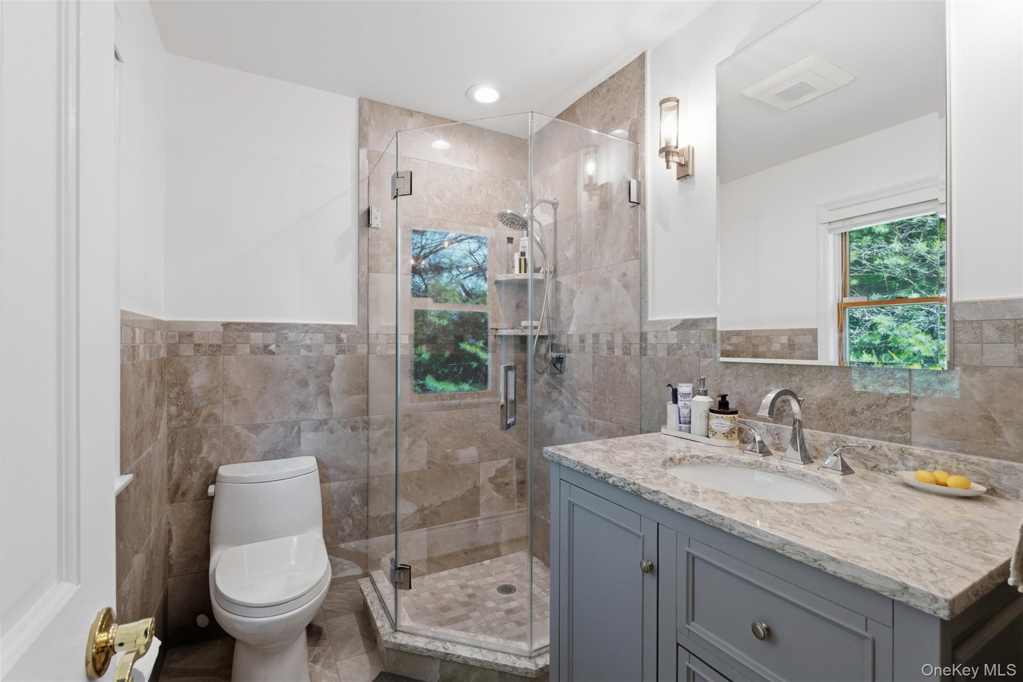 14 Central Avenue – For Sale photo 22