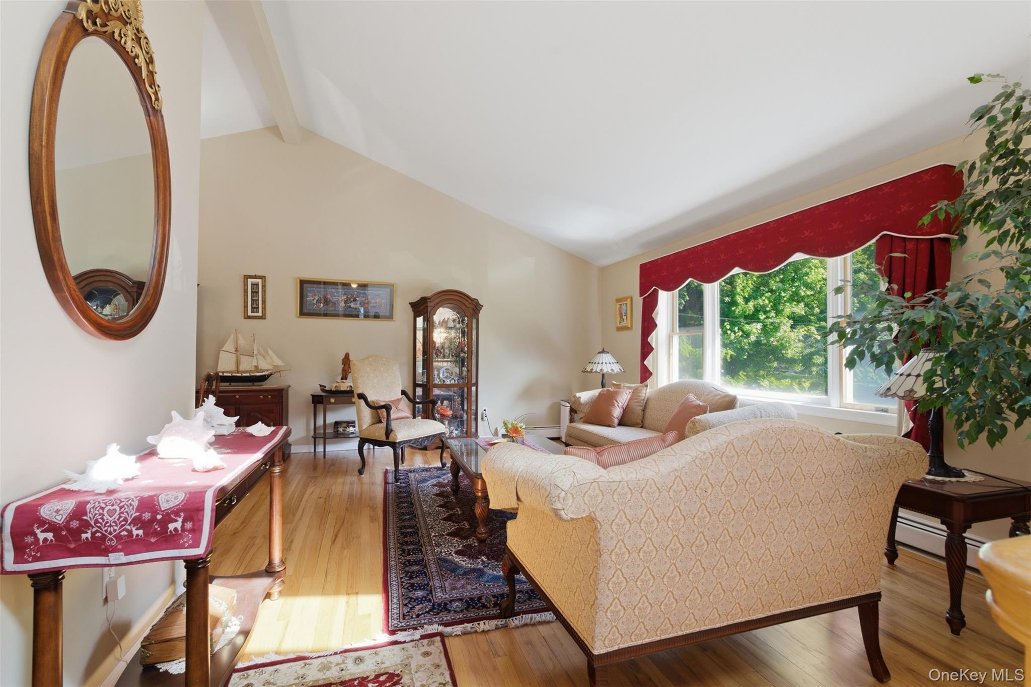 14 Central Avenue – For Sale photo 6