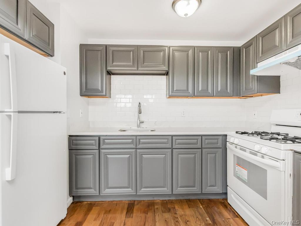3545-3547 Carlisle Place – For Sale photo 4