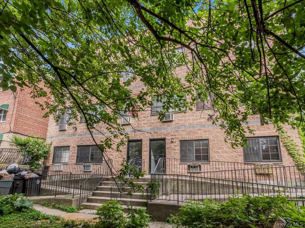 3545-3547 Carlisle Place – For Sale photo 3