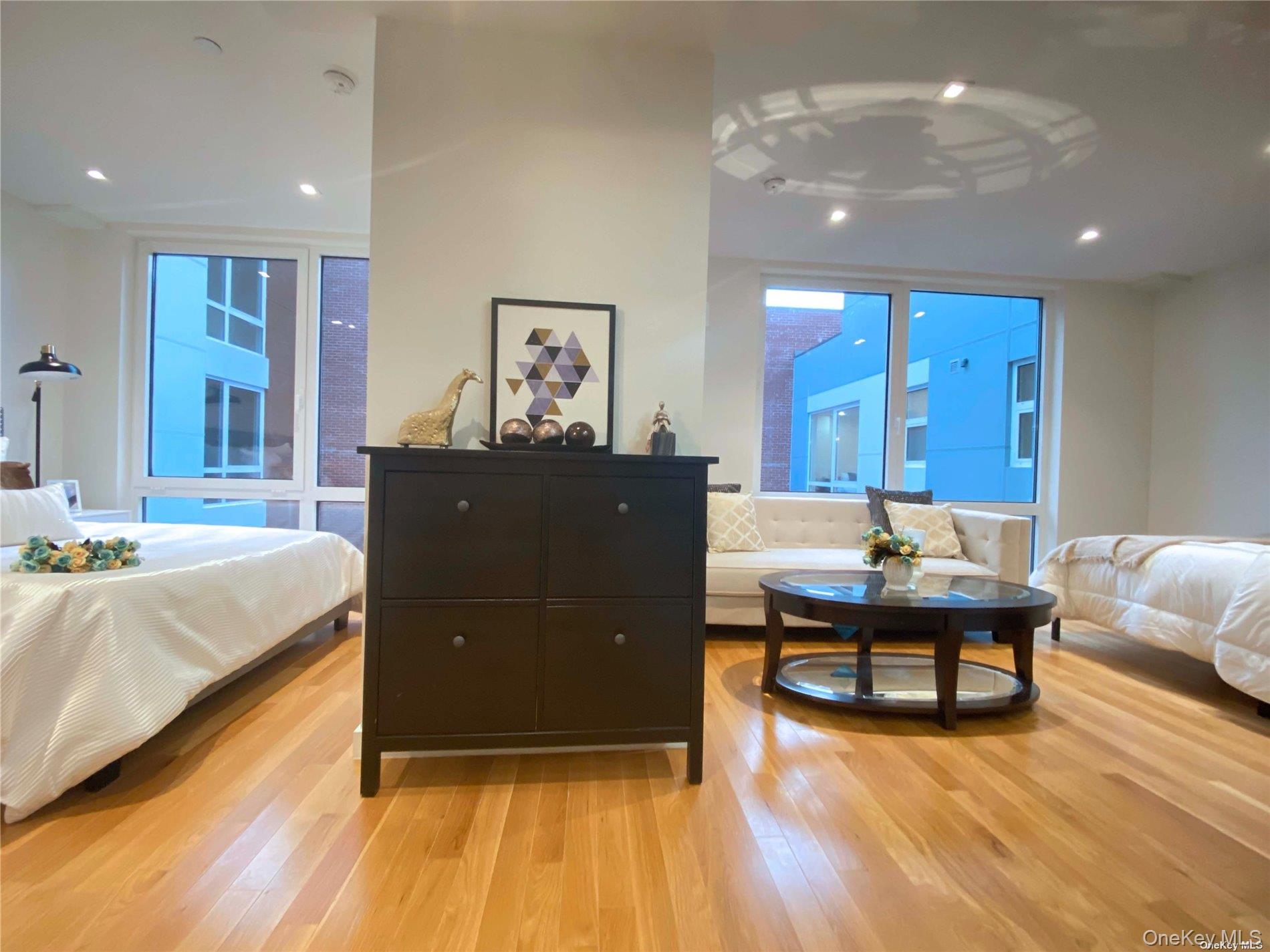 42-23 Parsons Boulevard, Unit 1E photo 19
