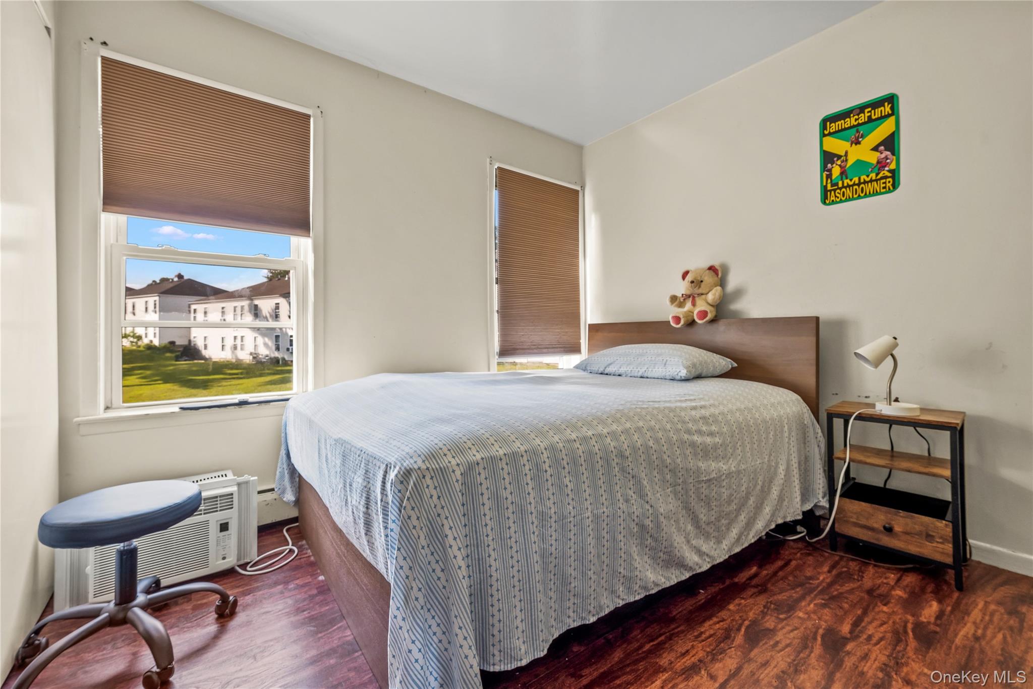 200 Lowndes Avenue, Unit A photo 5