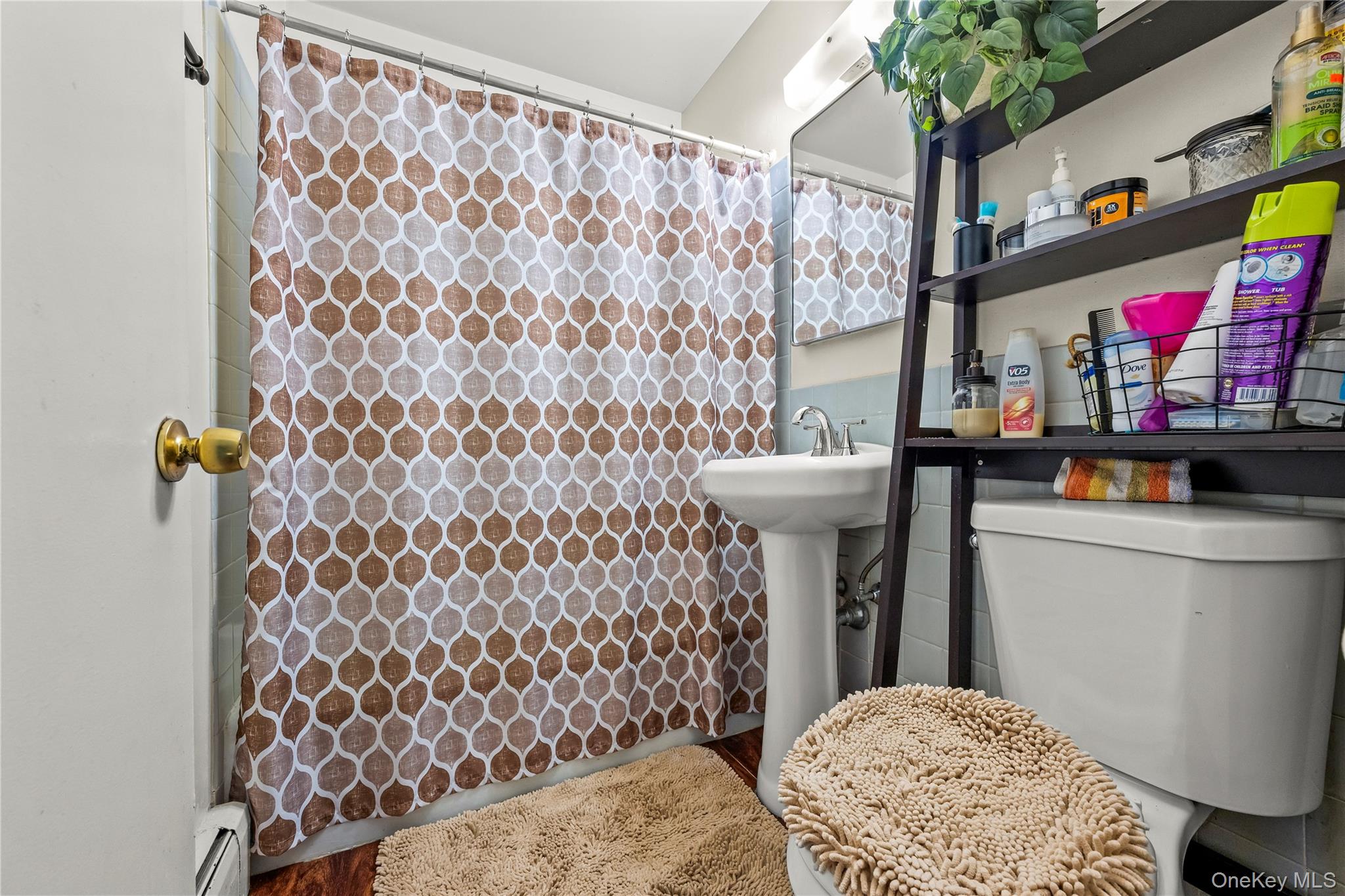 200 Lowndes Avenue, Unit A photo 9