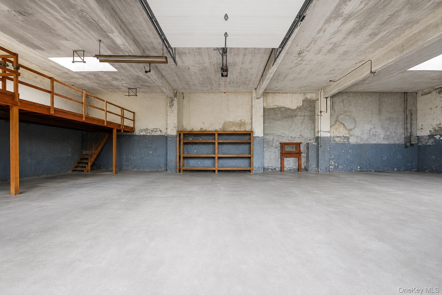 31 New Haven Railroad St – For Rent photo 3