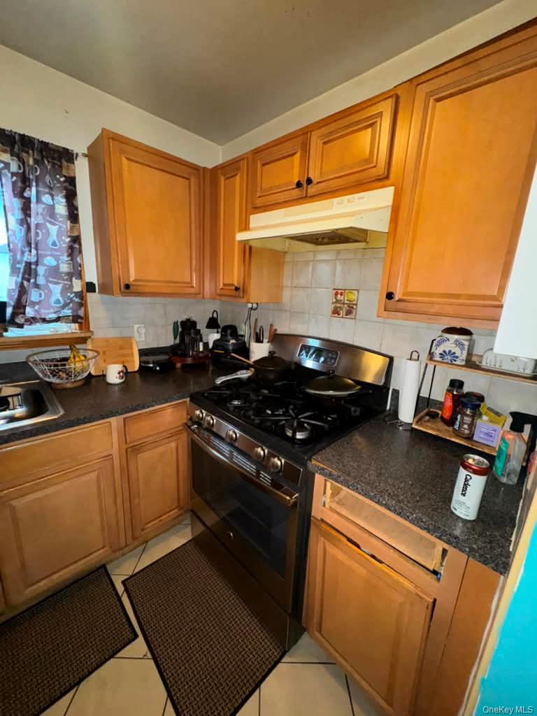 2521 94th Street – For Sale photo 5