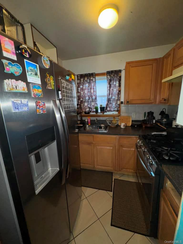 2521 94th Street – For Sale photo 6