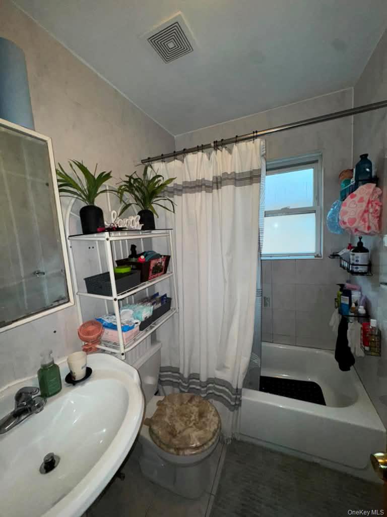 2521 94th Street – For Sale photo 8