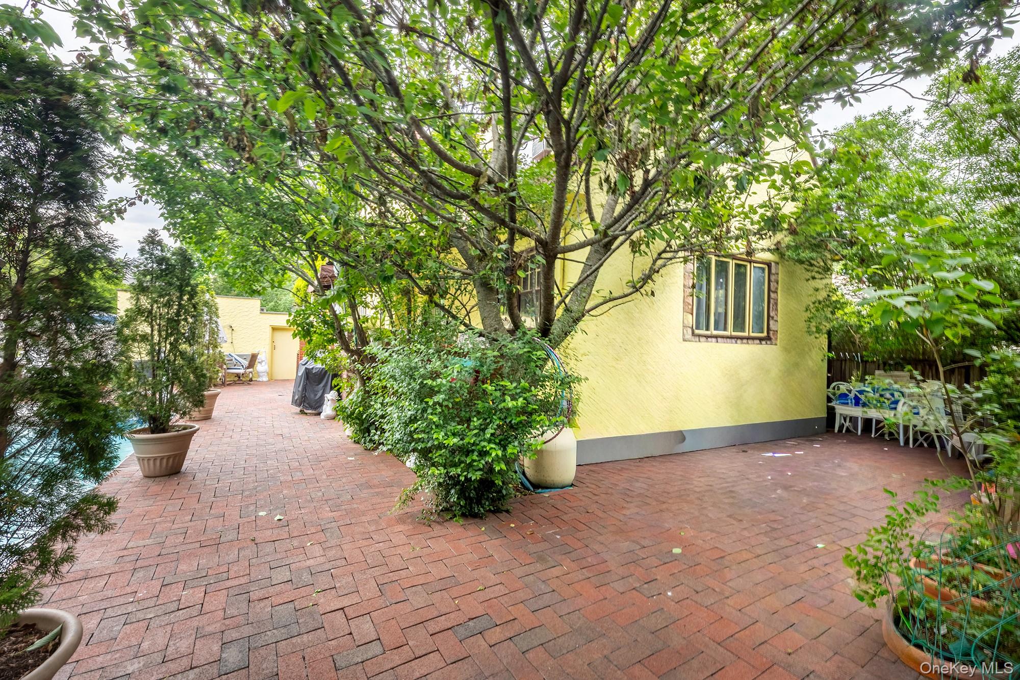 26 Glen Avenue – For Sale photo 40
