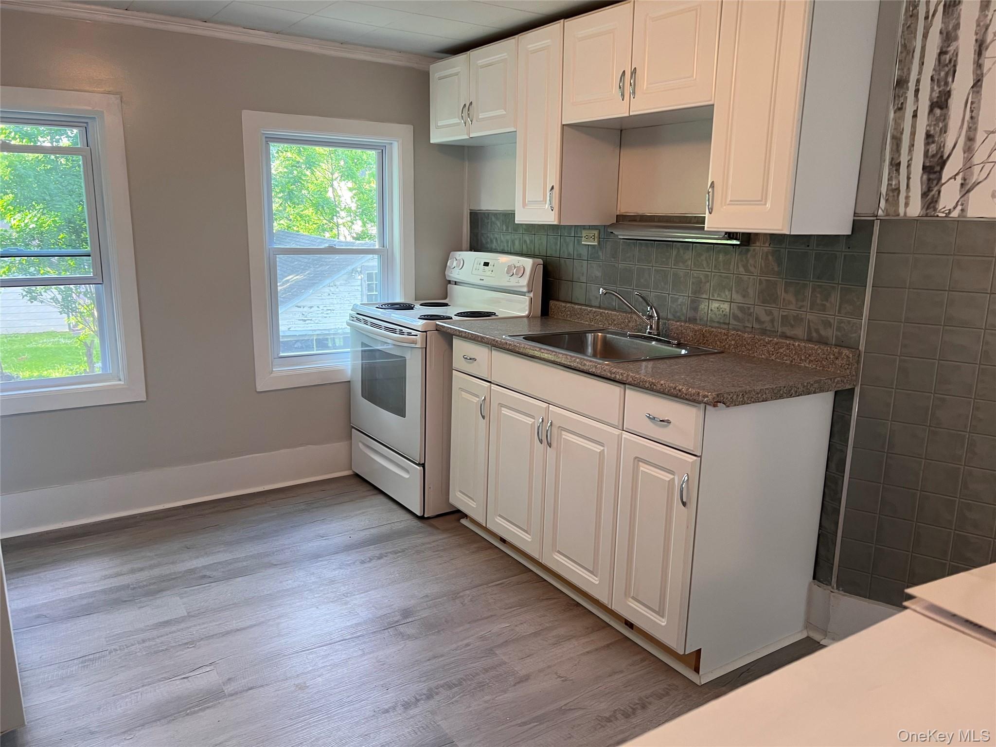 31 Bridge Street – For Rent photo 3