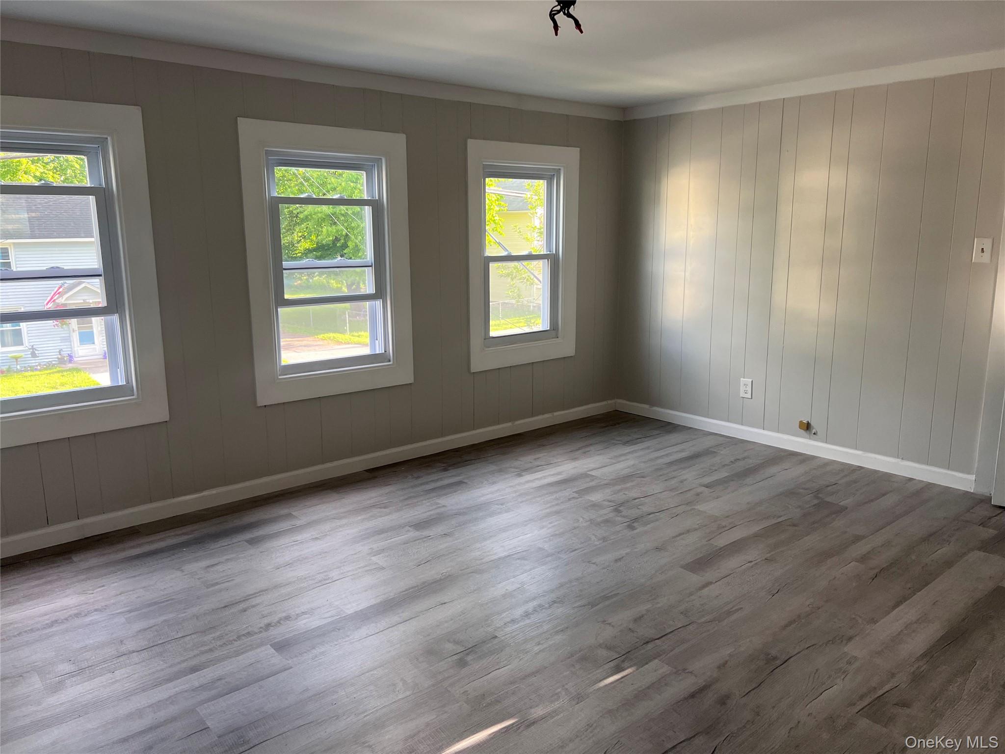 31 Bridge Street – For Rent photo 7