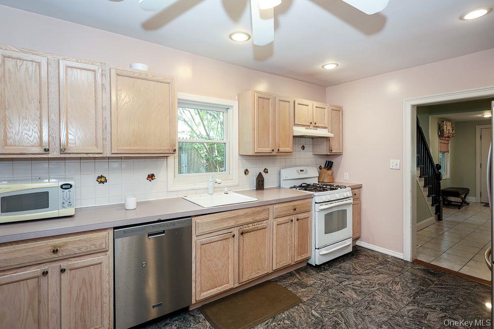 81 Summers Street – For Sale photo 7