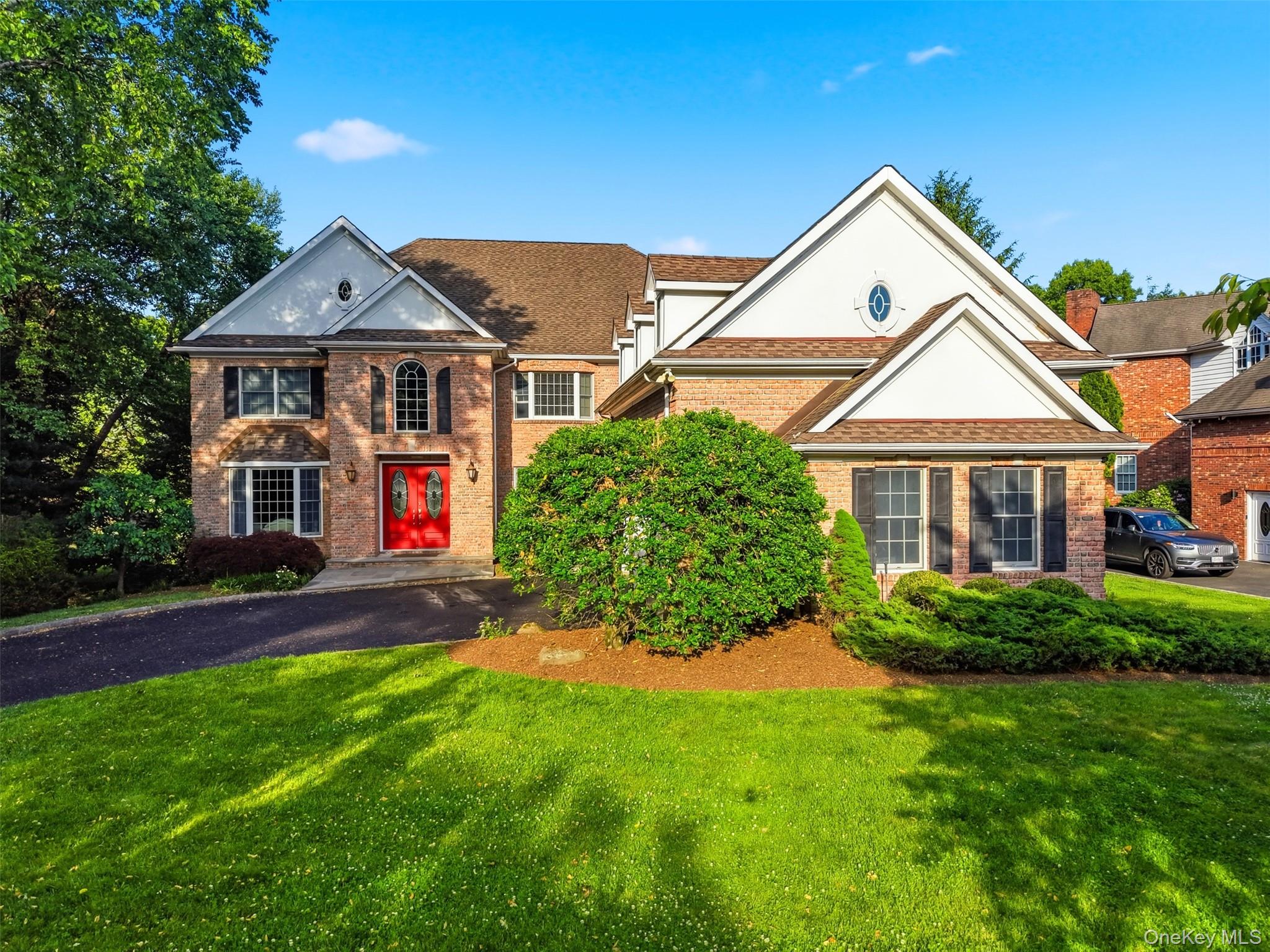 19 Shelley Lane – For Sale