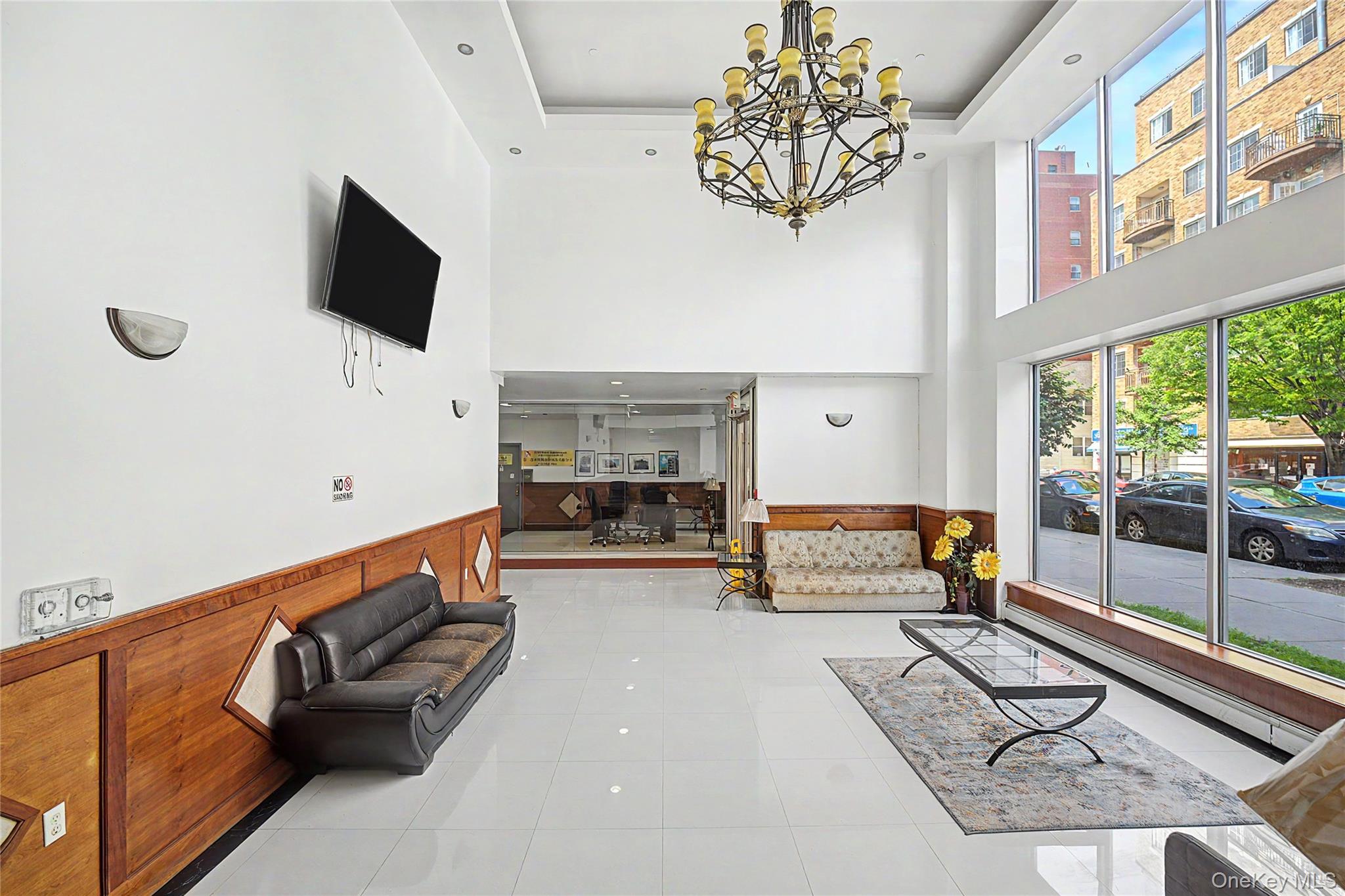 14118 Cherry Avenue, Unit 2C photo 8