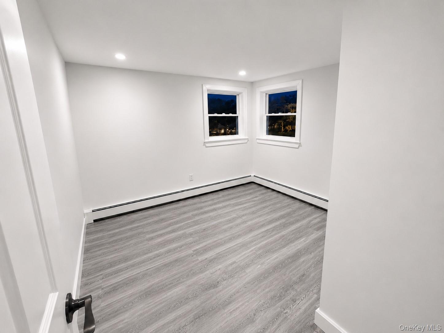 18 Merrick Road – For Sale photo 8