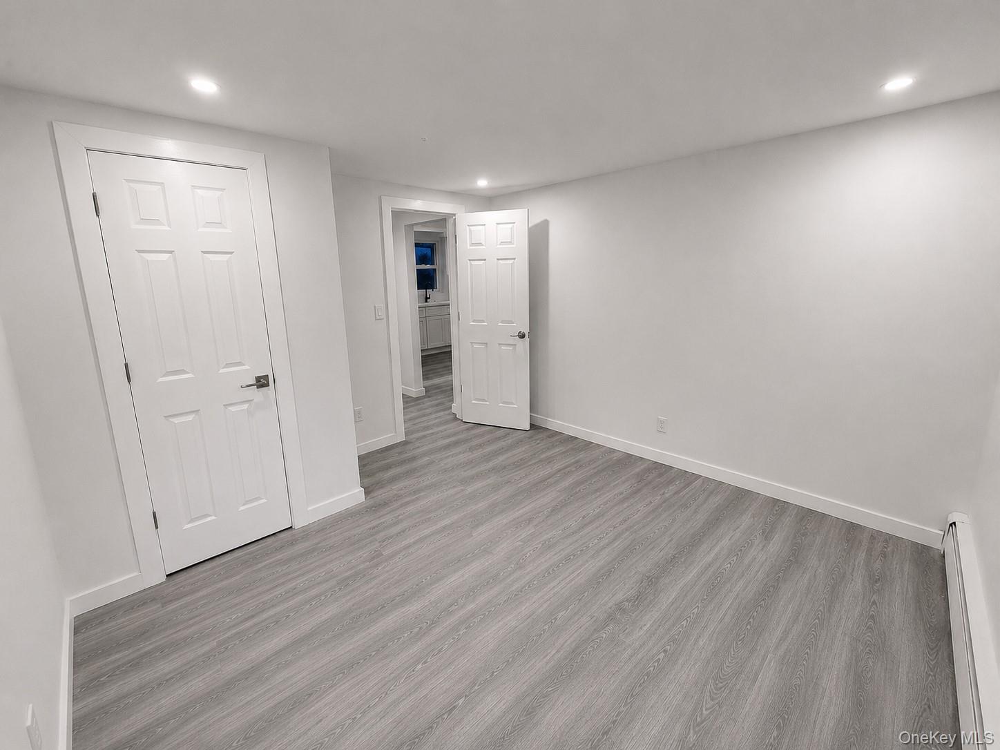 18 Merrick Road – For Sale photo 10
