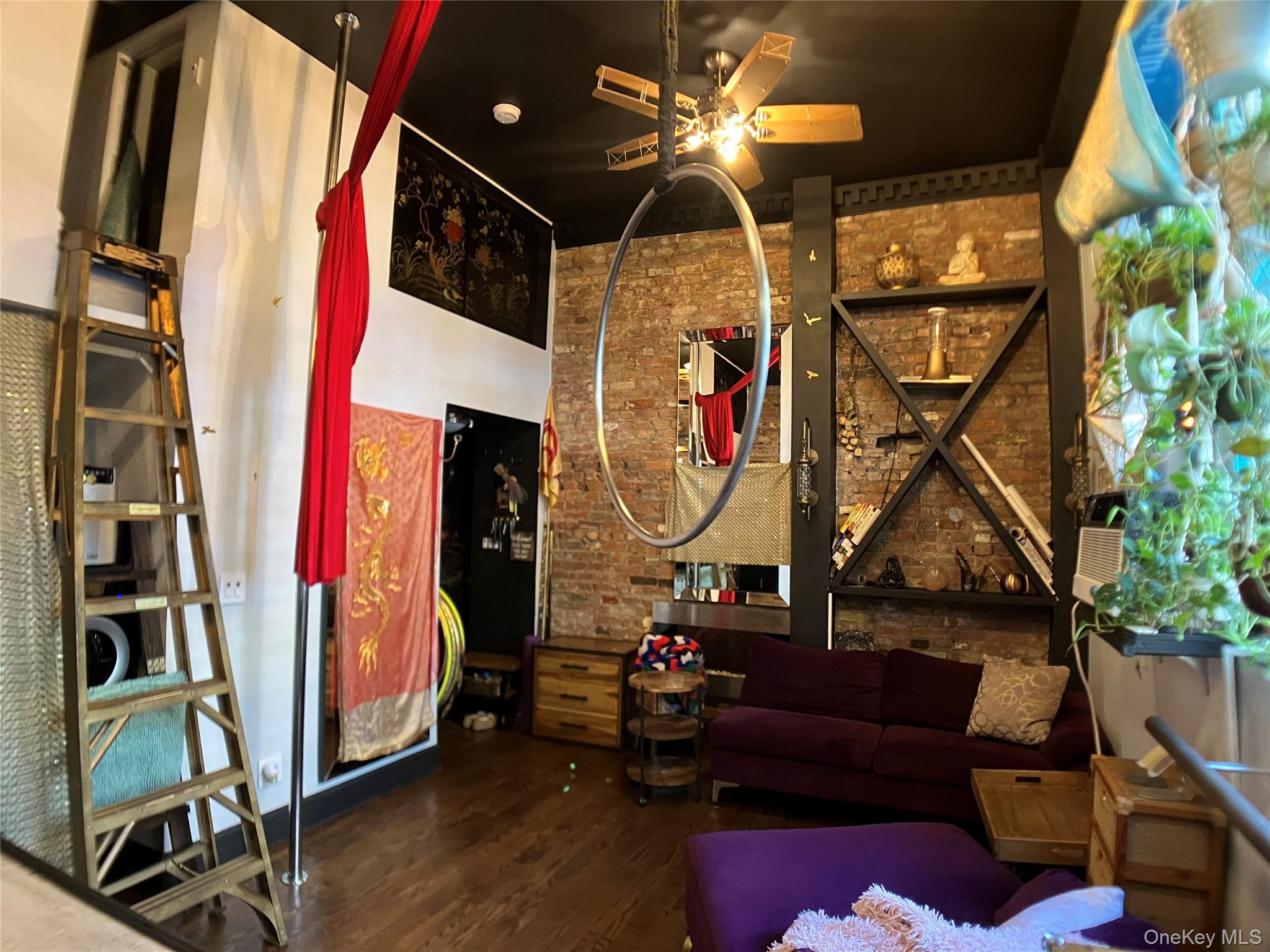 234 E 14th Street, Unit 1B photo 7