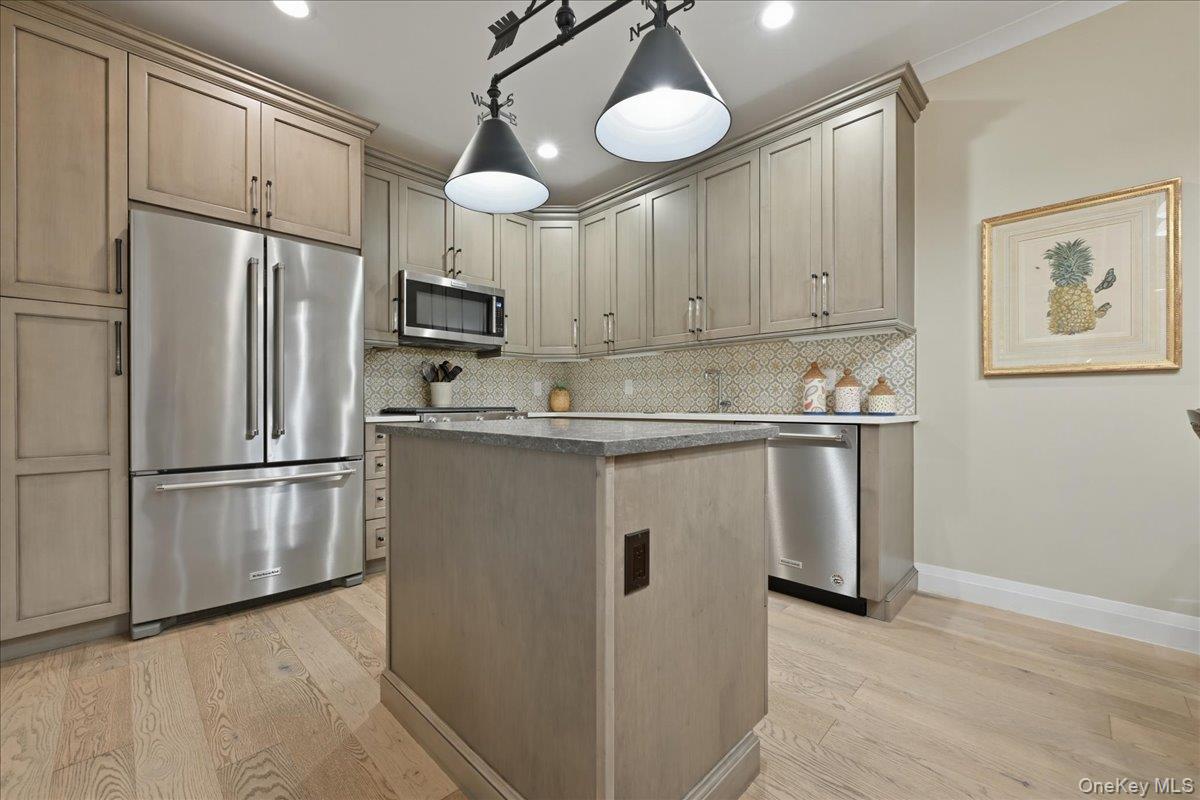 15103 Aspenwood Drive – For Sale photo 11
