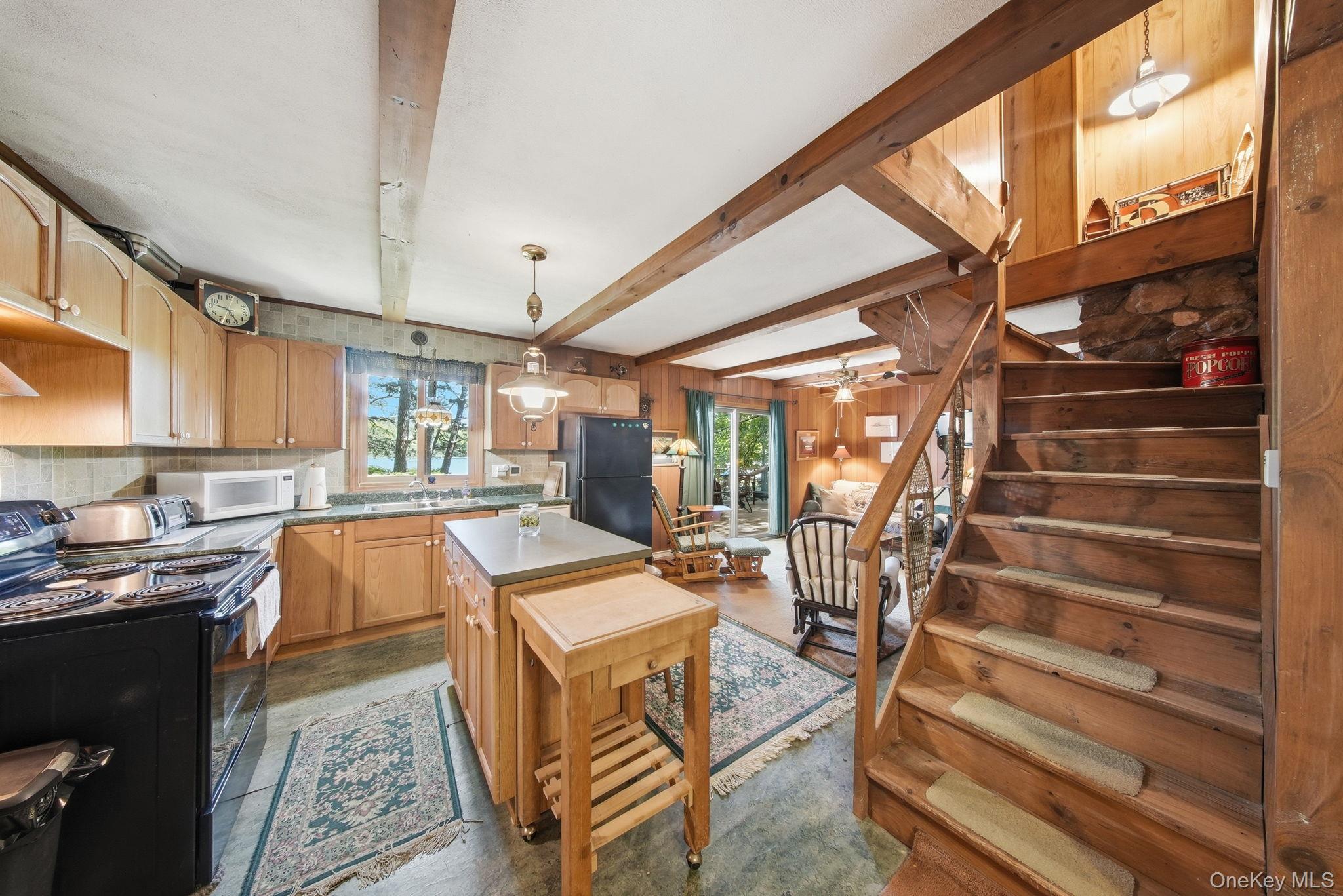 67 East Road – For Sale photo 7