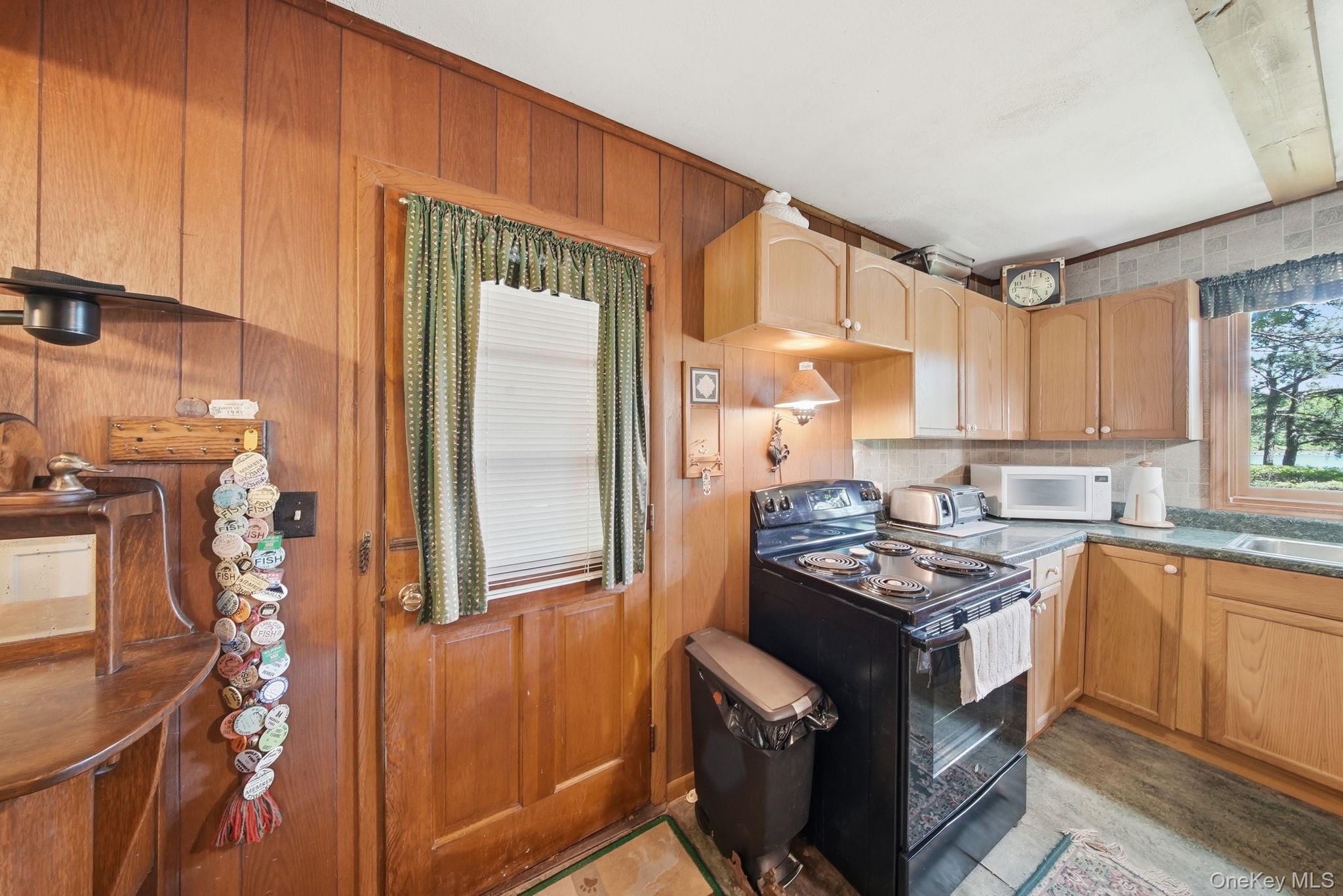 67 East Road – For Sale photo 5