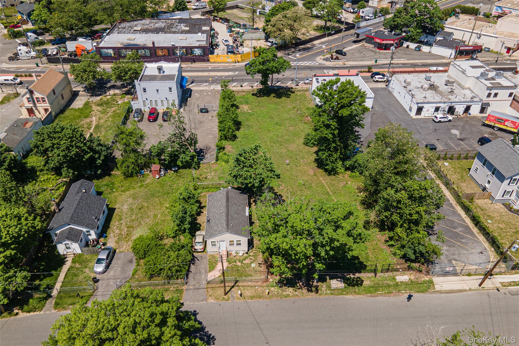 1523 Straight Path – For Sale photo 9