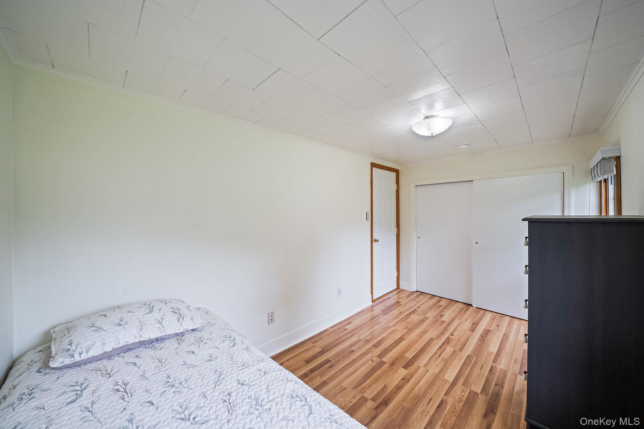75 Champlin Avenue – For Sale photo 27