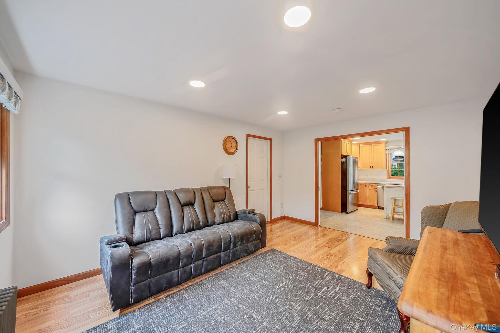 75 Champlin Avenue – For Sale photo 21