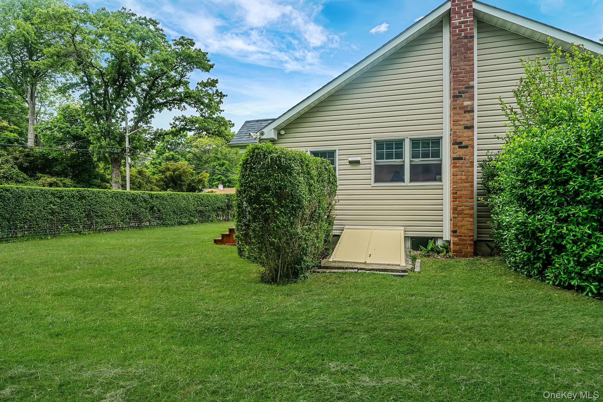 75 Champlin Avenue – For Sale photo 13