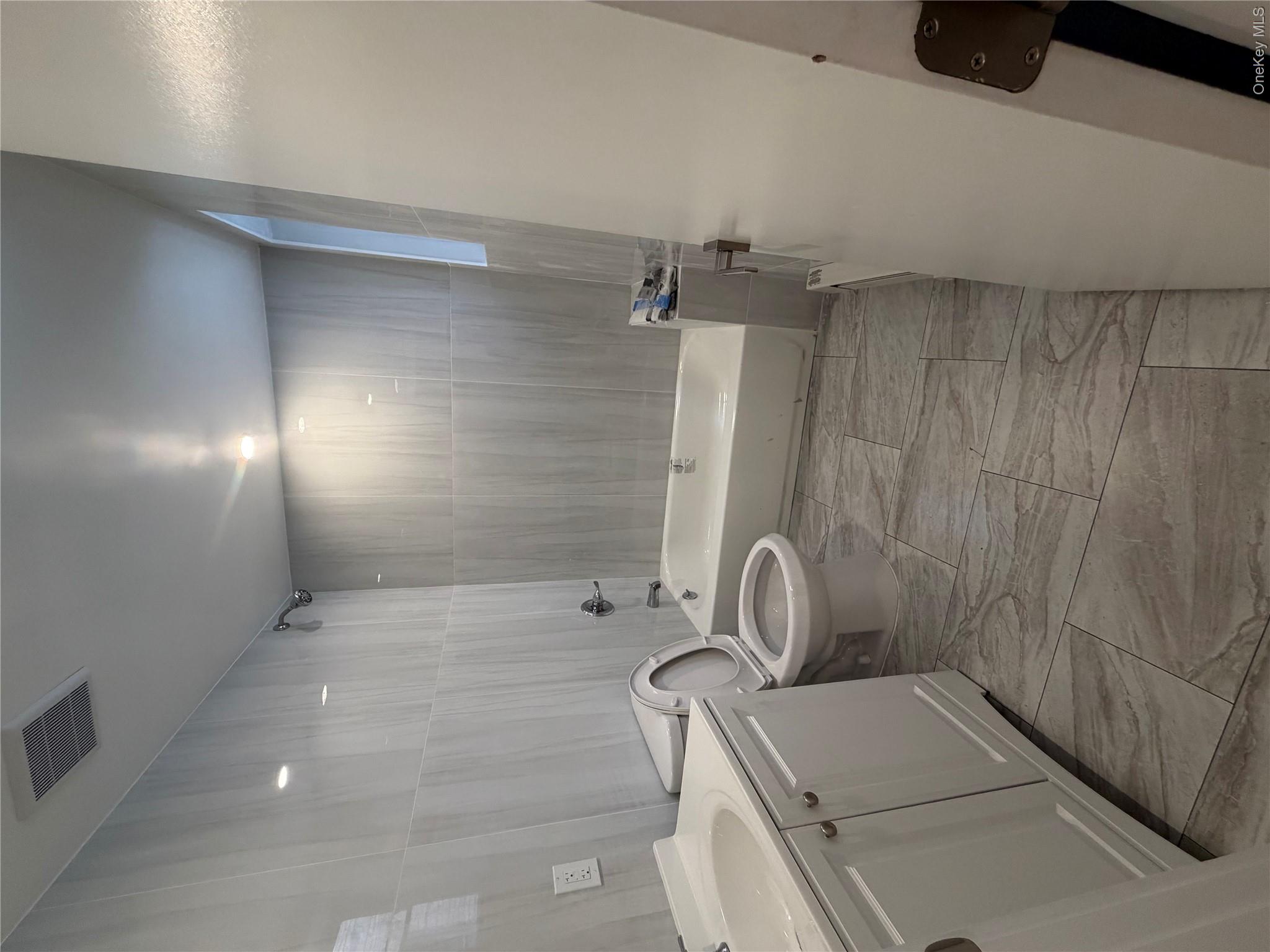 3105 Roberts Avenue – For Rent photo 9