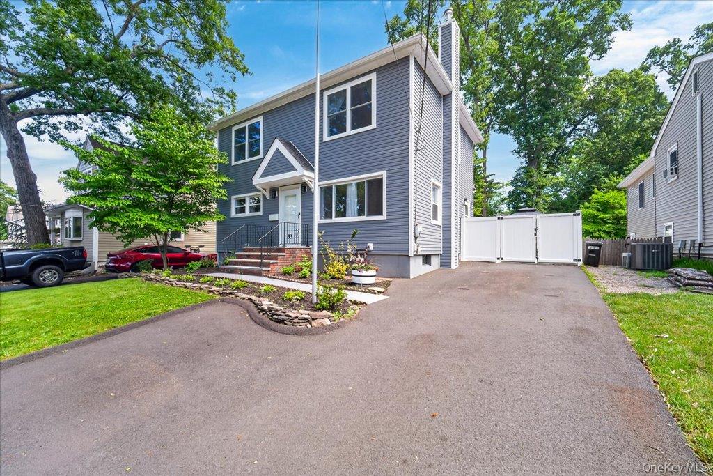 33 Terrace Avenue – For Sale photo 2