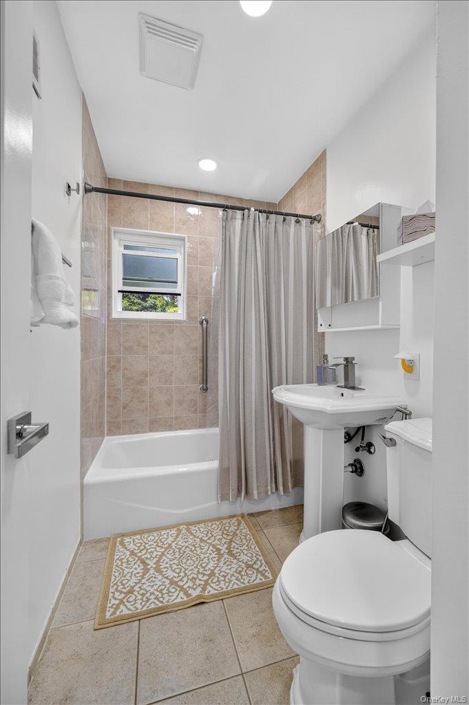 33 Terrace Avenue – For Sale photo 11