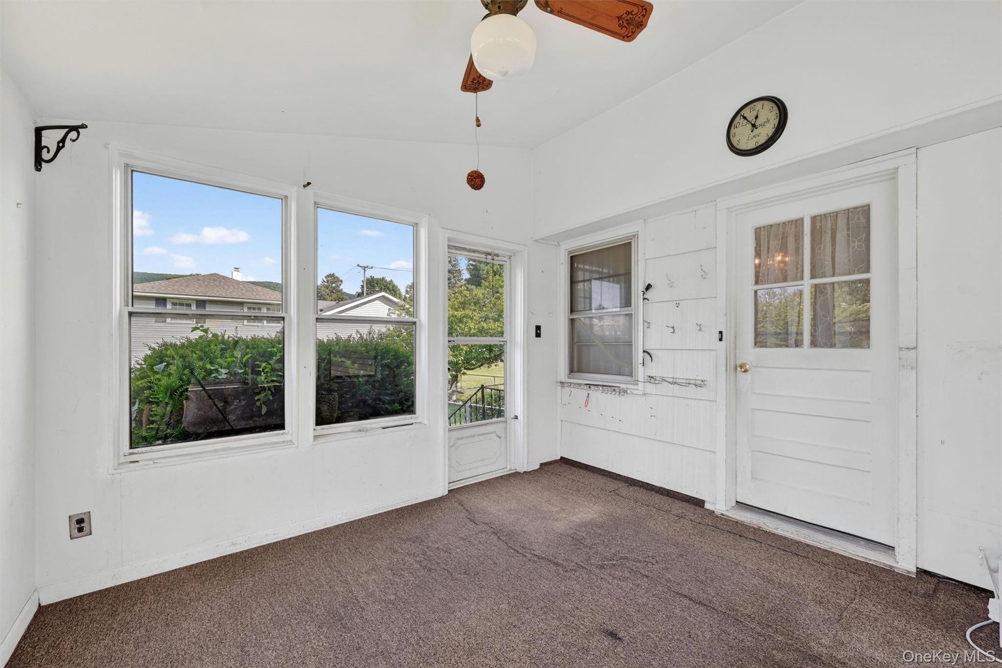 2 Curie Road – For Sale photo 32