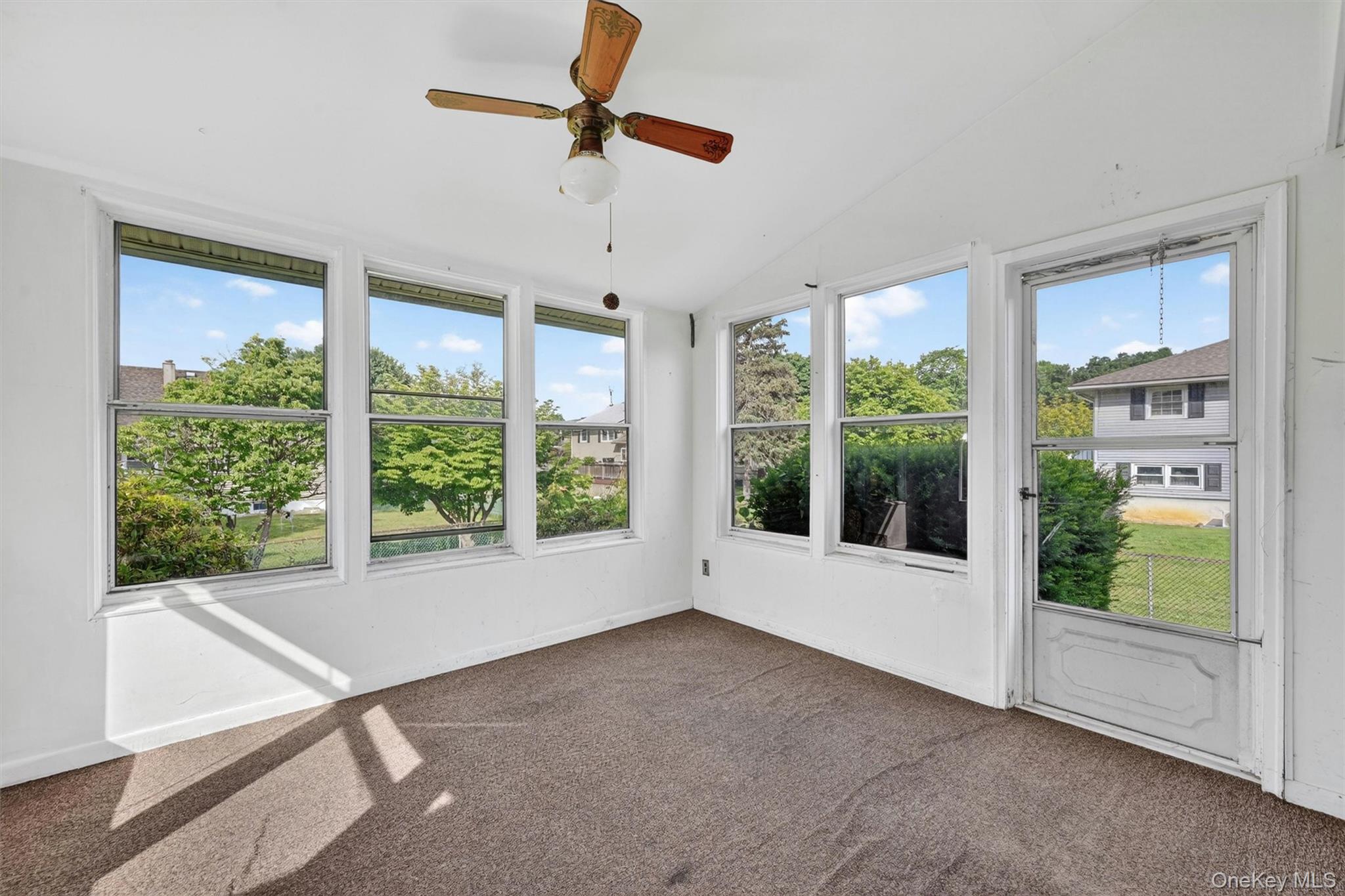 2 Curie Road – For Sale photo 31