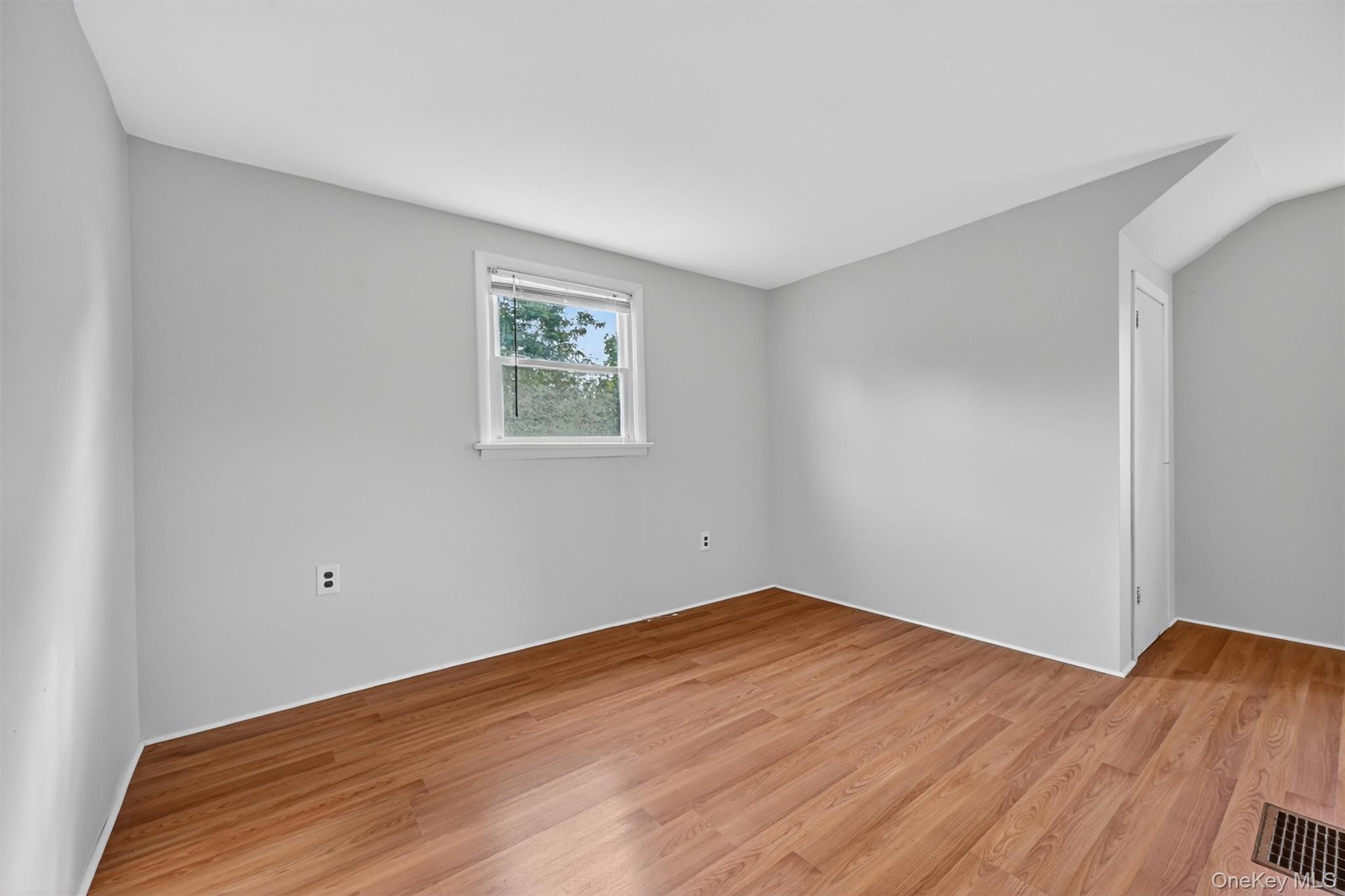 2 Curie Road – For Sale photo 23