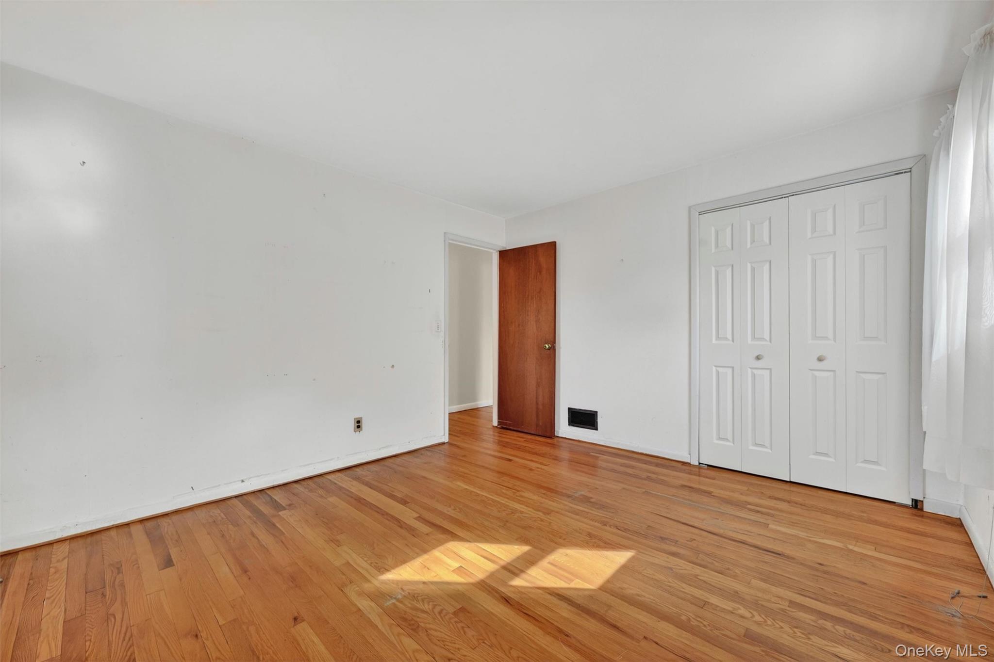 2 Curie Road – For Sale photo 18