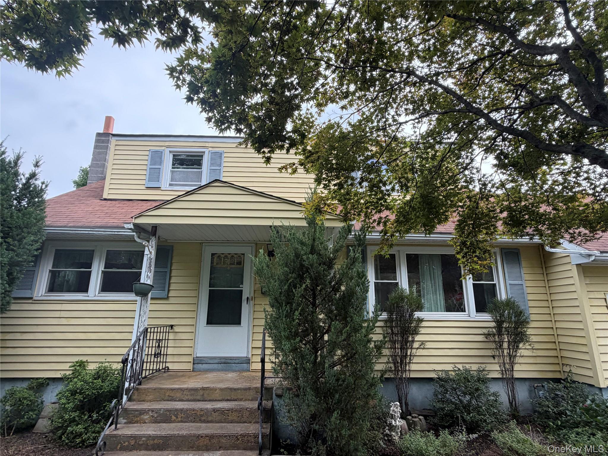 2 Curie Road – For Sale photo 2