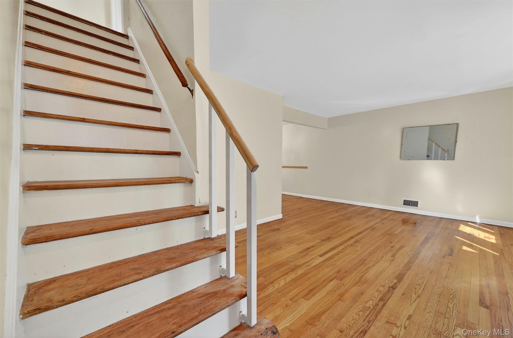 2 Curie Road – For Sale photo 3