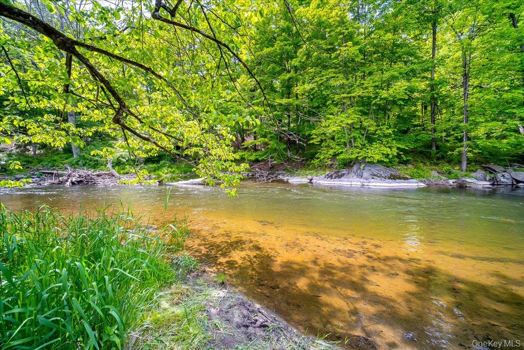 Cr-2 Road – For Sale
