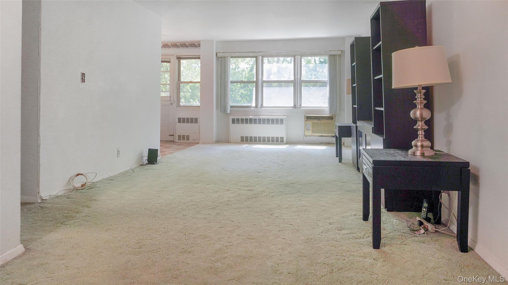 385 Mclean Avenue, Unit 3B photo 2